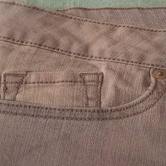 Short's - Picture 3 of 5